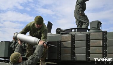 NATO valstis sola turpināt iepirkt ASV ieročus Ukrainai