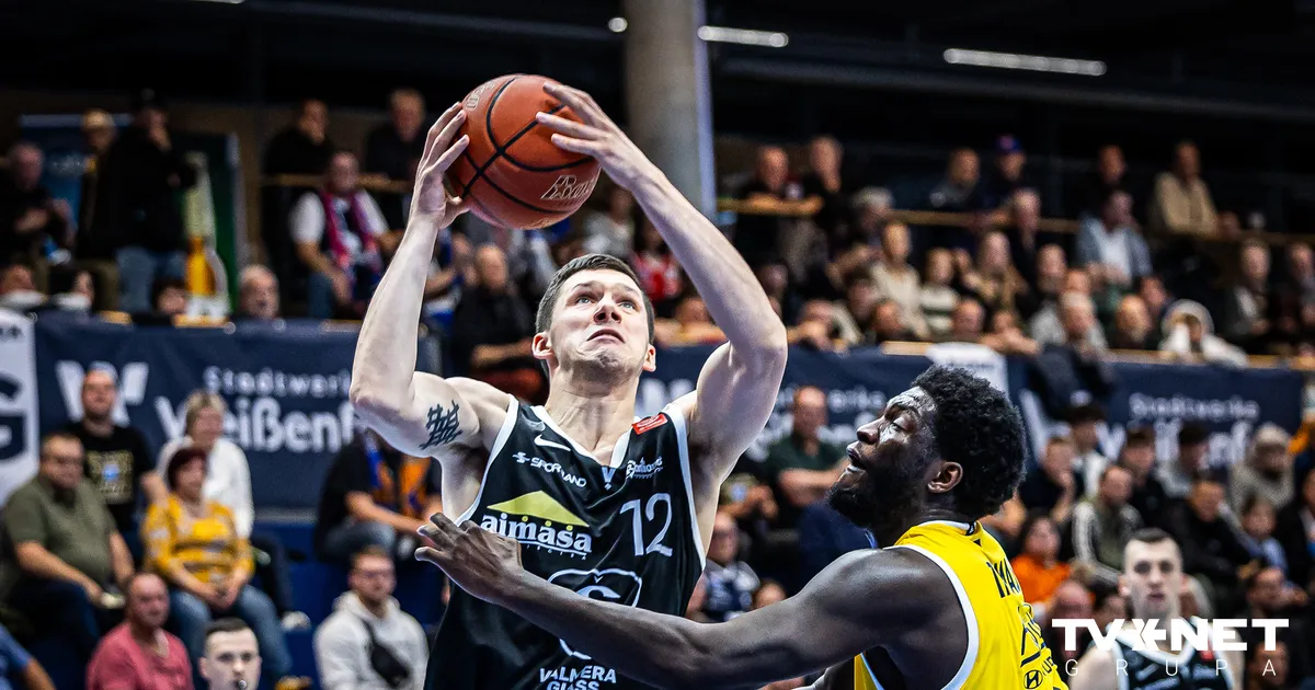 "Valmiera Glass"/ViA un "Rīgas zeļļi" komandām mainīgas sekmes ENBL spēlēs