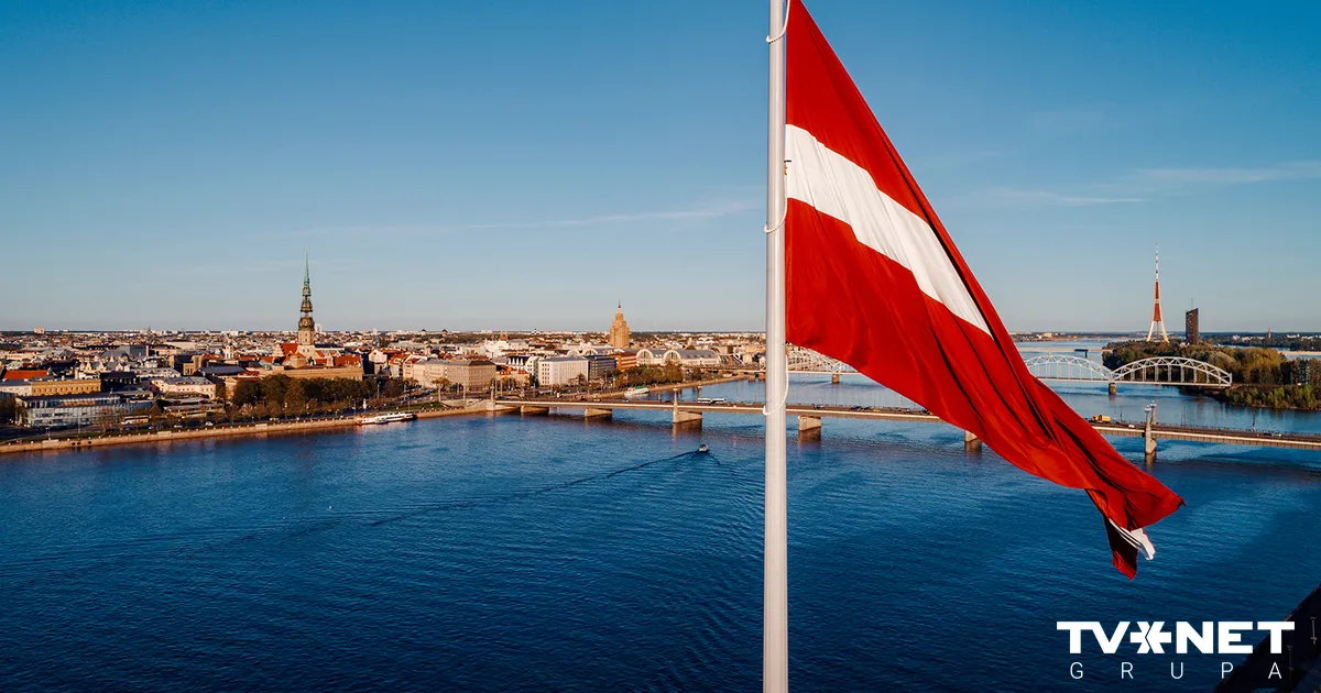 INFOGRAFIKA ⟩ Latvijas kārtējo maksājumu konta deficīts deviņos mēnešos