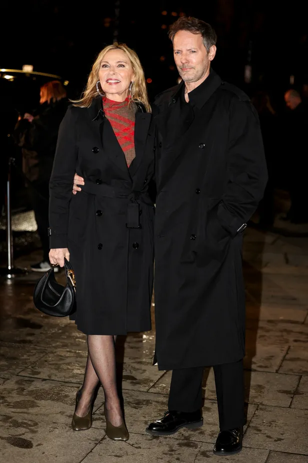 Kima Ketrela ar vīru Raselu Tomasu.