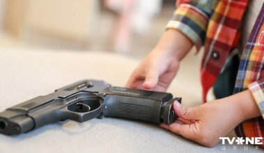 Prokuratūra nemainīs nozieguma kvalifikāciju traģēdijā Pļavniekos bojā gājušo zēnu lietā