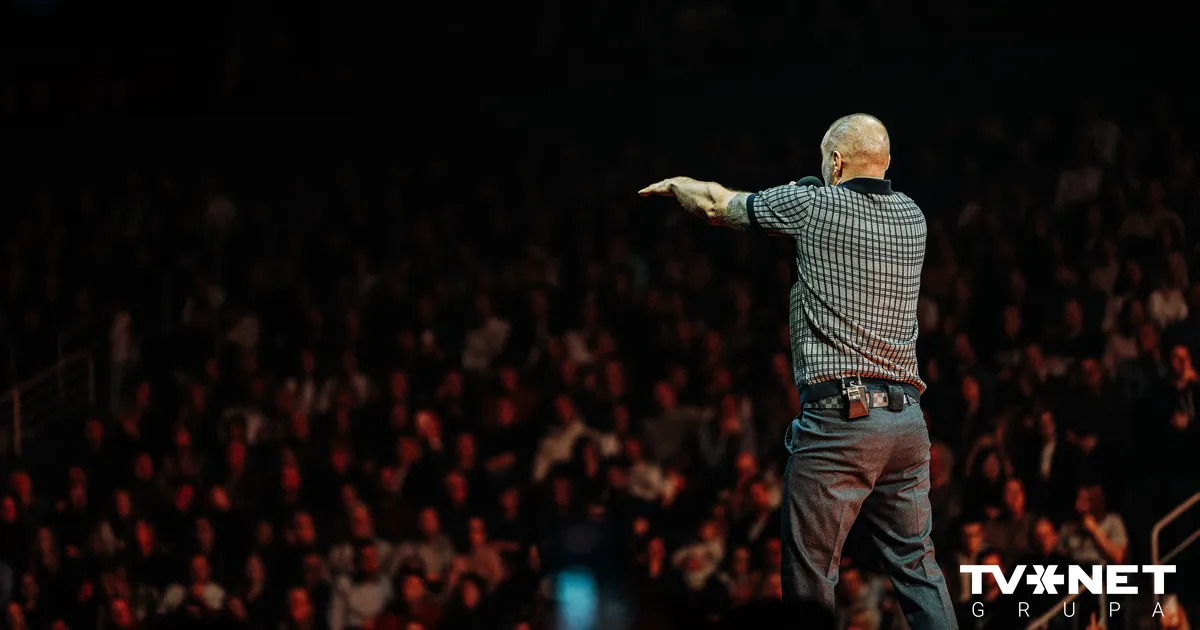 MEKLĒ SEVI ⟩ Ar trešo koncertu "Arēnā" MESA izziņo lielkoncertu Mežaparkā