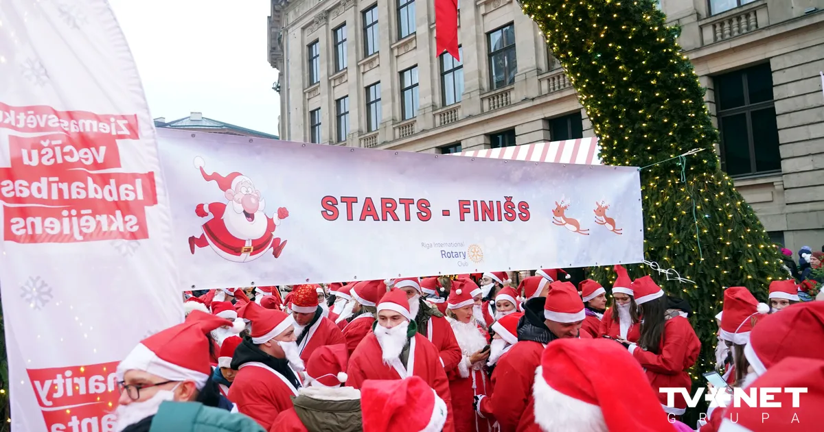 FOTO ⟩ 1 000 Ziemassvētku vecīšu vienuviet! Labdarības skrējienā saziedoti 20 000 eiro bērnu ārstēšanai