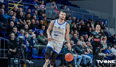 Lomažs kaldina uzvaru papildlaikā pret Bagatska trenēto komandu