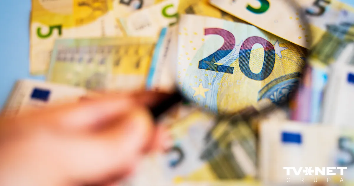 Būtiski palielinājušās iemaksas privāto pensiju fondu pensiju plānos