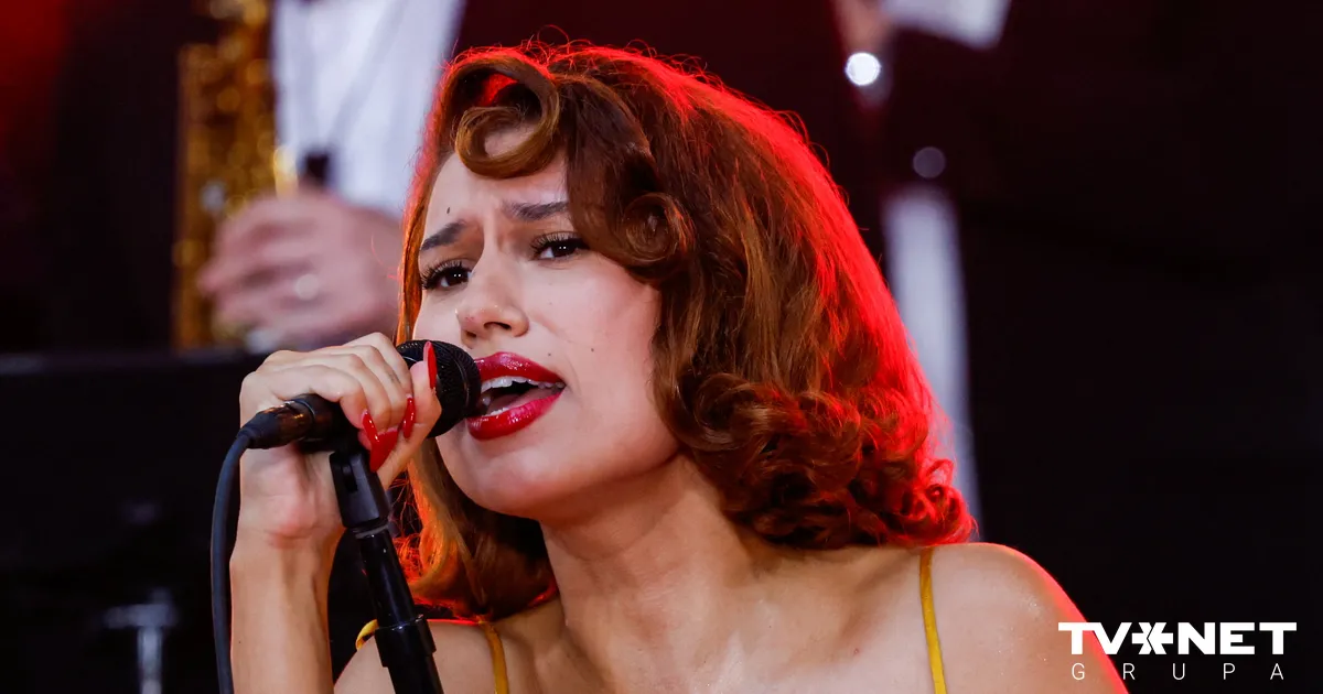 Latvijas atskaņotāko dziesmu topā veicas sadarbībām un duetiem