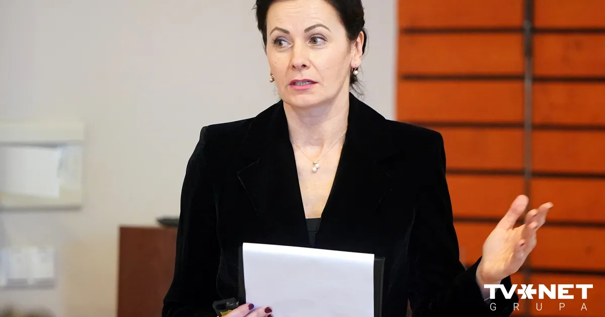 Amatu pamet Siguldas novada domes priekšsēdētāja vietniece