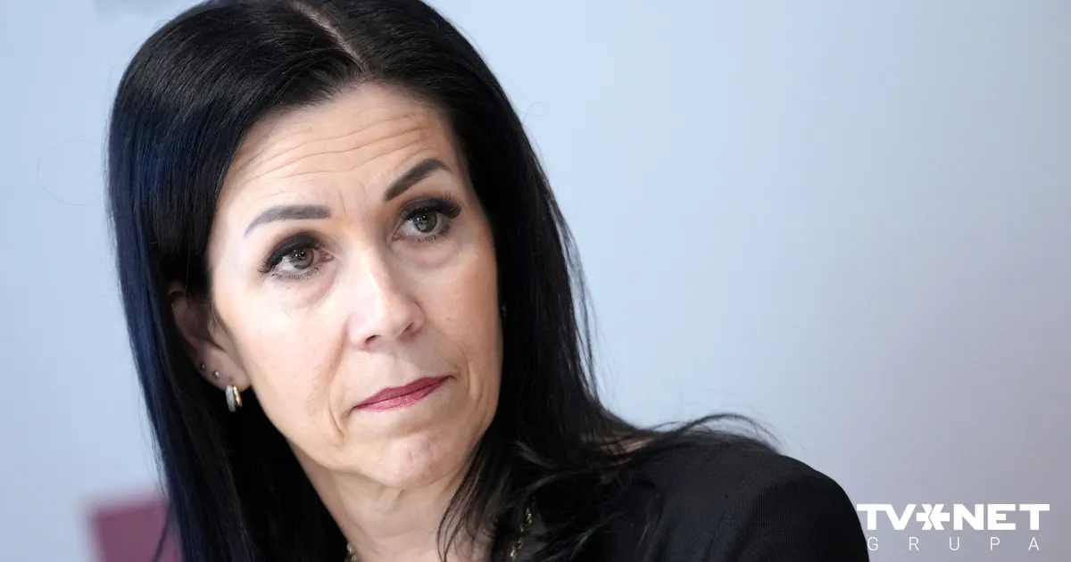 Kultūras ministre neredz pamatu izteikt neuzticību SIF padomes priekšsēdētājai