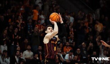 Blumbergam "double-double" FIBA Eiropas kausa mačā