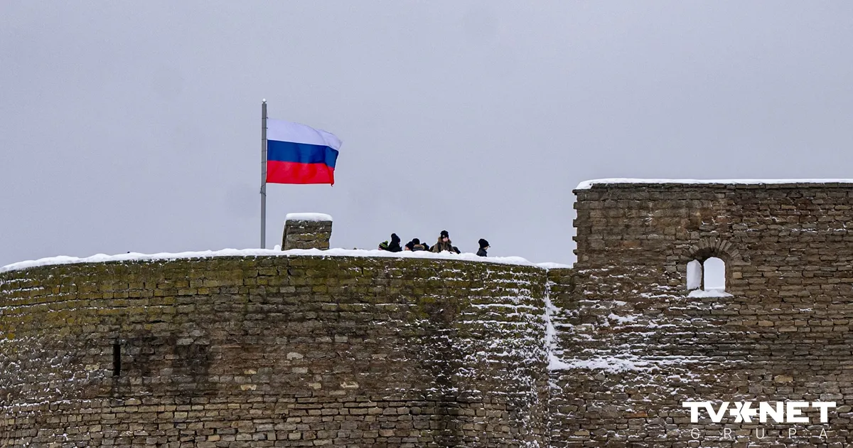 Krievijas robežsargi nelegāli šķērsojuši Igaunijas robežu uz mola Narvas upē