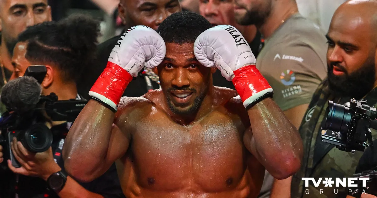 britu bokseris Džošua ir stabilā stāvoklī