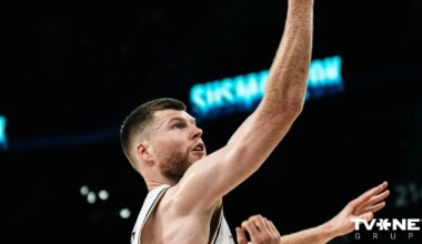 Bertāns un Šmits rezultatīvi savstarpējā duelī; Kurucam aktīvs sniegums Eirolīgas rekordspēlē