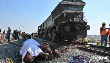 Indijā ātrvilciens sadūries ar ziloņu baru: vairāki dzīvnieki gājuši bojā