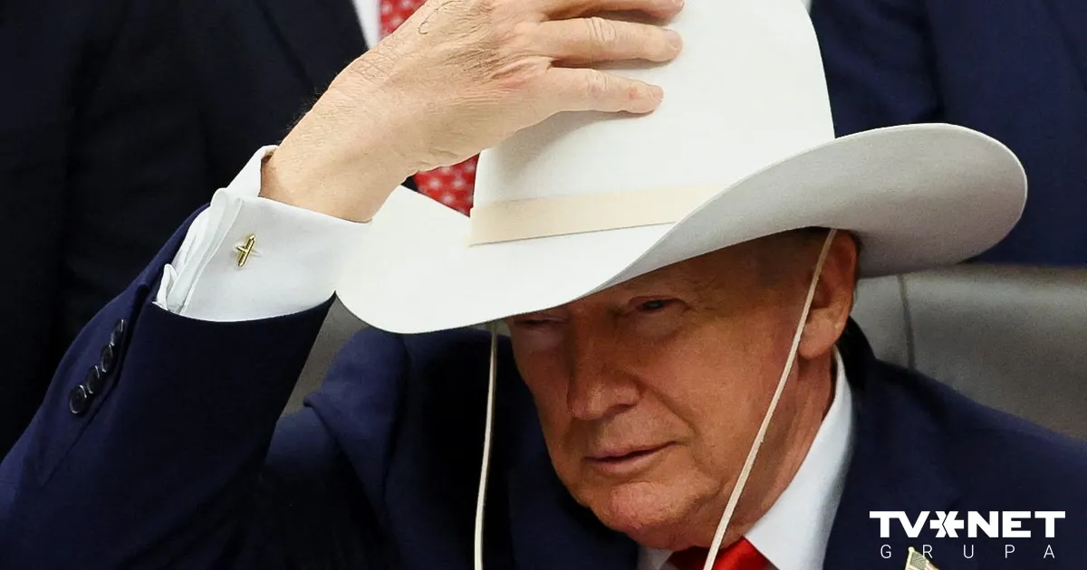 "Tētukam" Trampam patīk gozēties uzmanības centrā