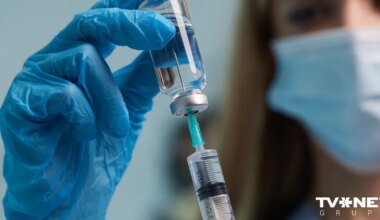 VIDEO ⟩ Turpinoties gripas epidēmijai, Latvijā piegādātas 6000 vakcīnas