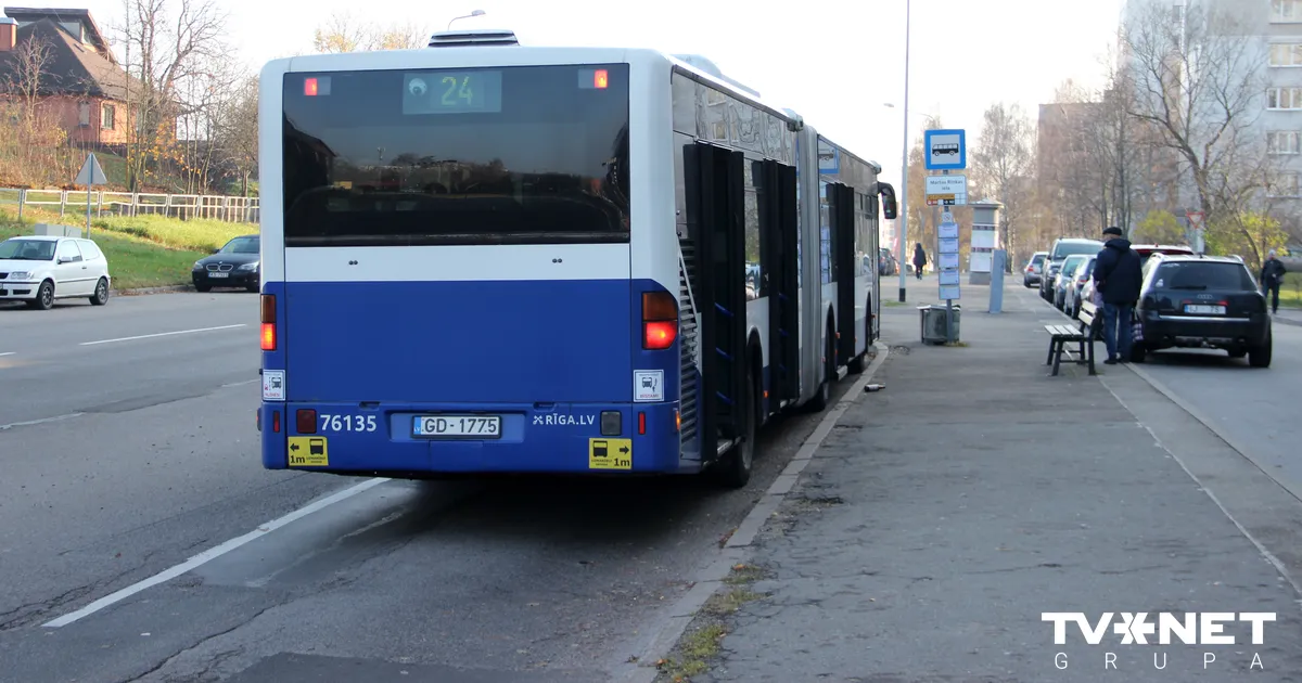 "Rīgas satiksme" saņem sodu par virsstundu darbu