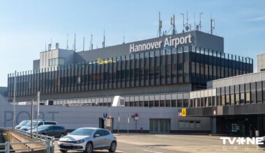 Dronu dēļ traucēts Hannoveres lidostas darbs