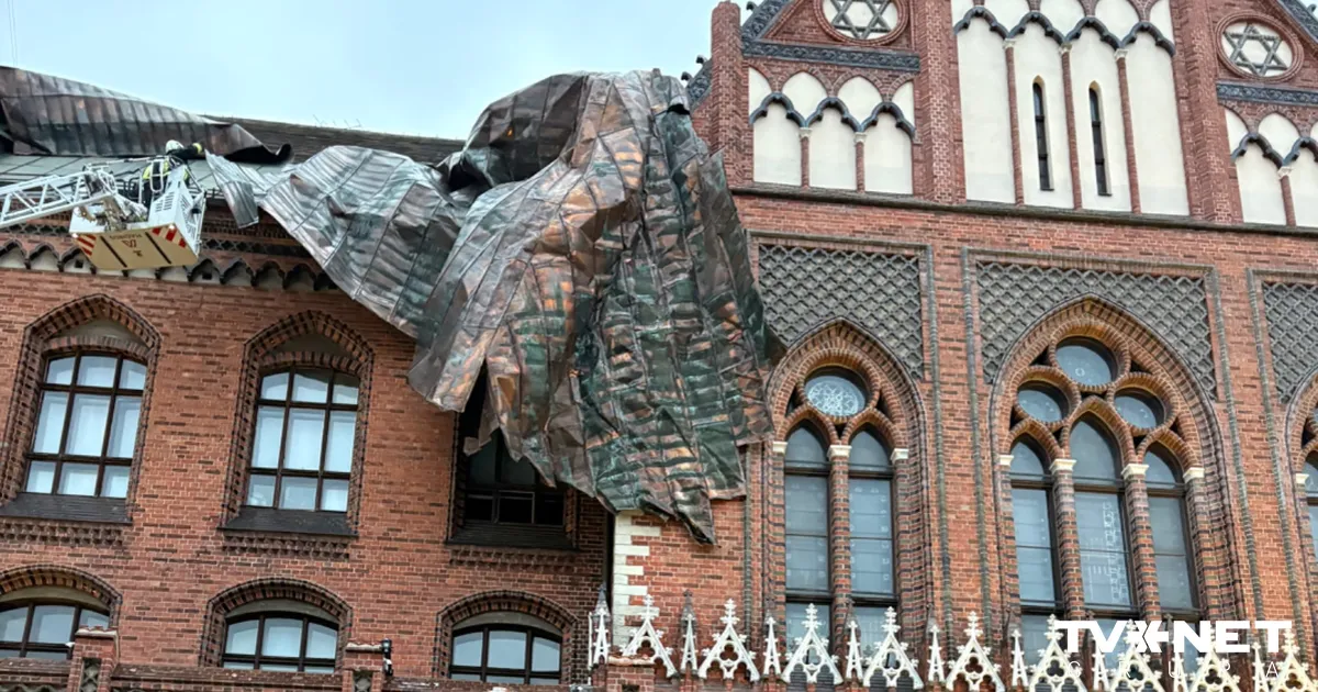 Mākslas akadēmijā pēc stiprā vēja pabeigti neatliekamie drošības darbi