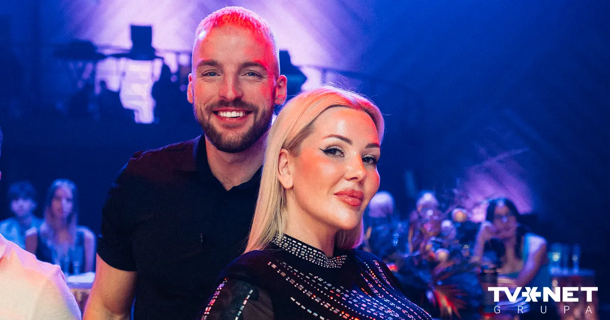 Šovu zvaigznes un slaveni mūziķi