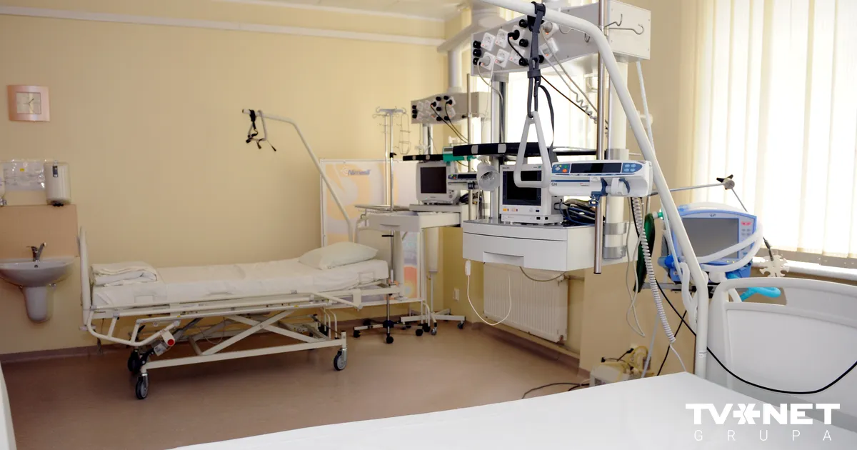 Par pacientu nāves gadījumiem Bauskas slimnīcā no darba atstādināta ārste