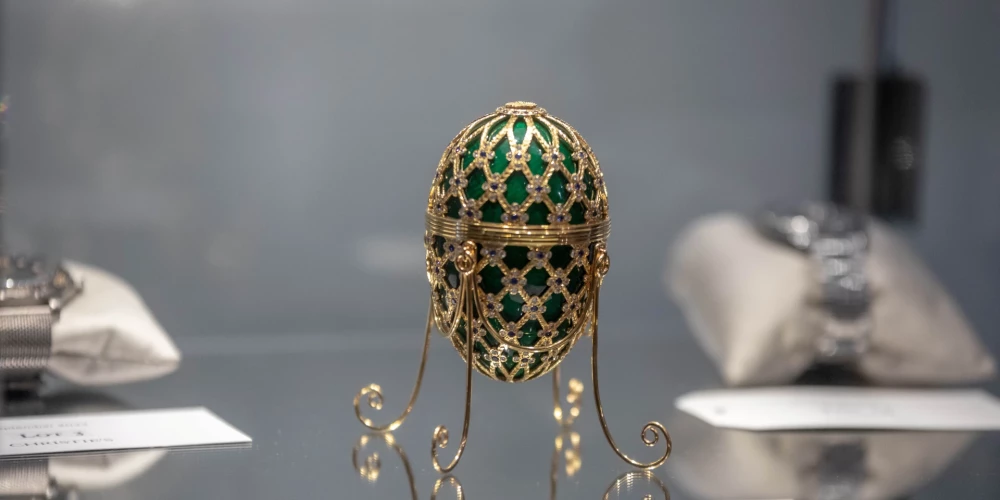 Zaglis Jaunzēlandē norij 20 000 dolāru vērto Faberžē olu un mēģina bēgt - Jauns.lv