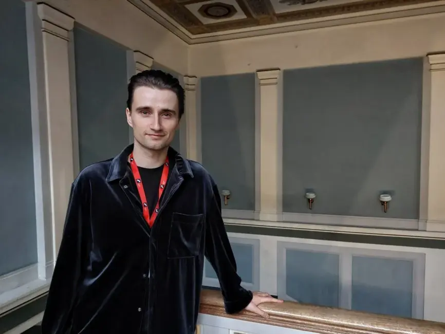 Roberts Balanas Rīgā Pirmatskaņos Jaunu Koncertprogrammu, Savijot Populāro Mūziku Ar Klasiku