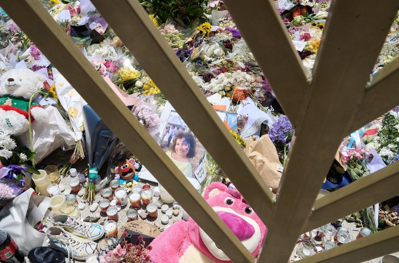 Notikusi telefonsaruna starp pāvestu un Izraēlas prezidentu