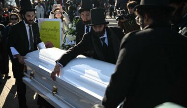 ASV galvaspilsētā sarīko simboliskas bēres 1 centa monētai / Raksts