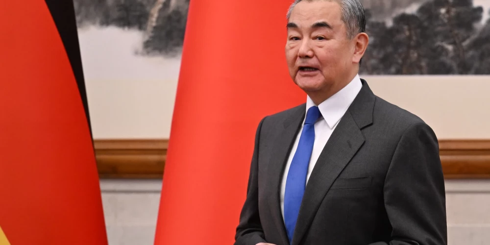 Ķīna nosaka sankcijas vairākiem ASV uzņēmumiem - Jauns.lv