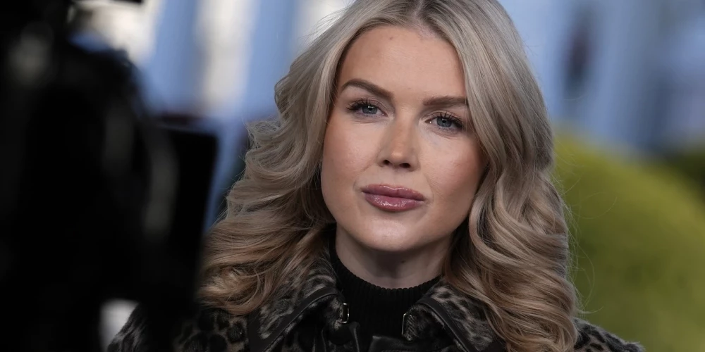 ASV vēsturē pirmo reizi Baltā nama preses sekretāres amatu ieņem grūtniece