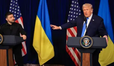 Zelenskis lūdzis Trampam sniegt Ukrainai drošības garantijas uz 30-50 gadiem. Tramps izteicies par krietni īsāku laiku