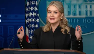 Kamēr Krievija sola turpināt aviotriecienus Ukrainai, Baltais nams stāsta par Trampa "pozitīvo sarunu" ar Putinu