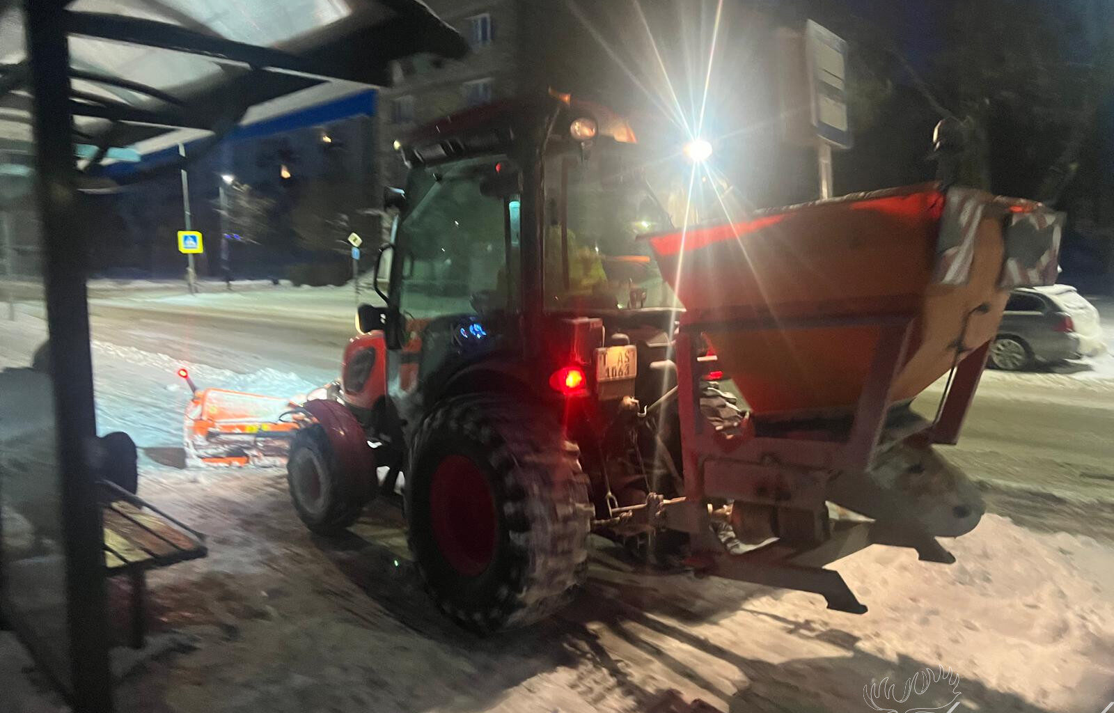 Jelgavā turpina ielu tīrīšanu un kaisīšanu - Jelgava