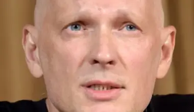 Alvis Hermanis paziņojis, ka iestājies jaunā politiskajā spēkā. "Partija piedāvās radikāli jaunu konceptu!"