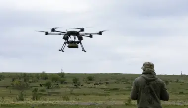 Ukrainas bruņotie spēki uzbrūk Krievijas dronu palaišanas bāzei Doneckā. VIDEO - Jauns.lv