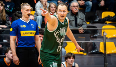 "Mana pirmā prioritāte ir nodot zināšanas tālāk buku jaunajiem spēlētājiem" – Basketbols – Sportacentrs.com