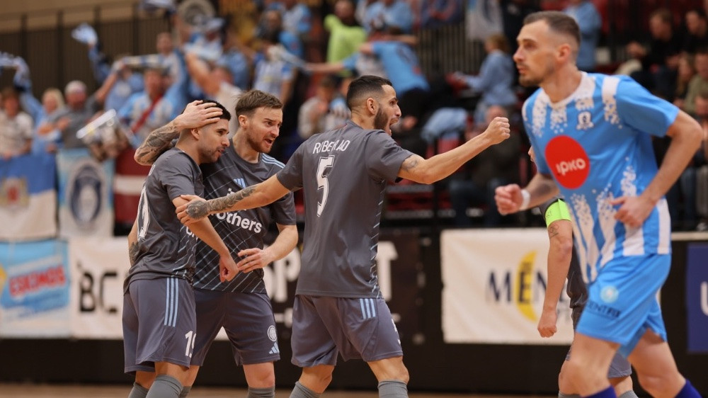 Latvijas čempione iesit astoņus un Čempionu līgā soļo tālāk – Futbols – Sportacentrs.com