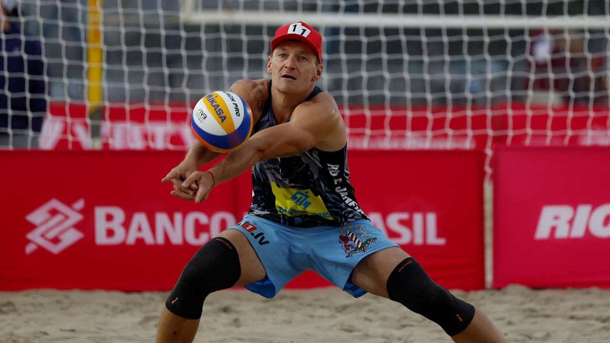 Pļaviņš/Fokerots sezonas pēdējo turnīru turpina teicami - Delfi