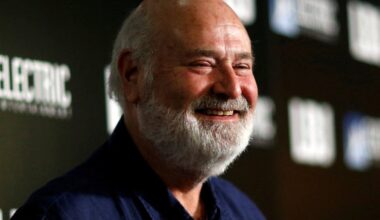 Režisors Robs Rainers un viņa sieva atrasti miruši savās mājās Losandželosā