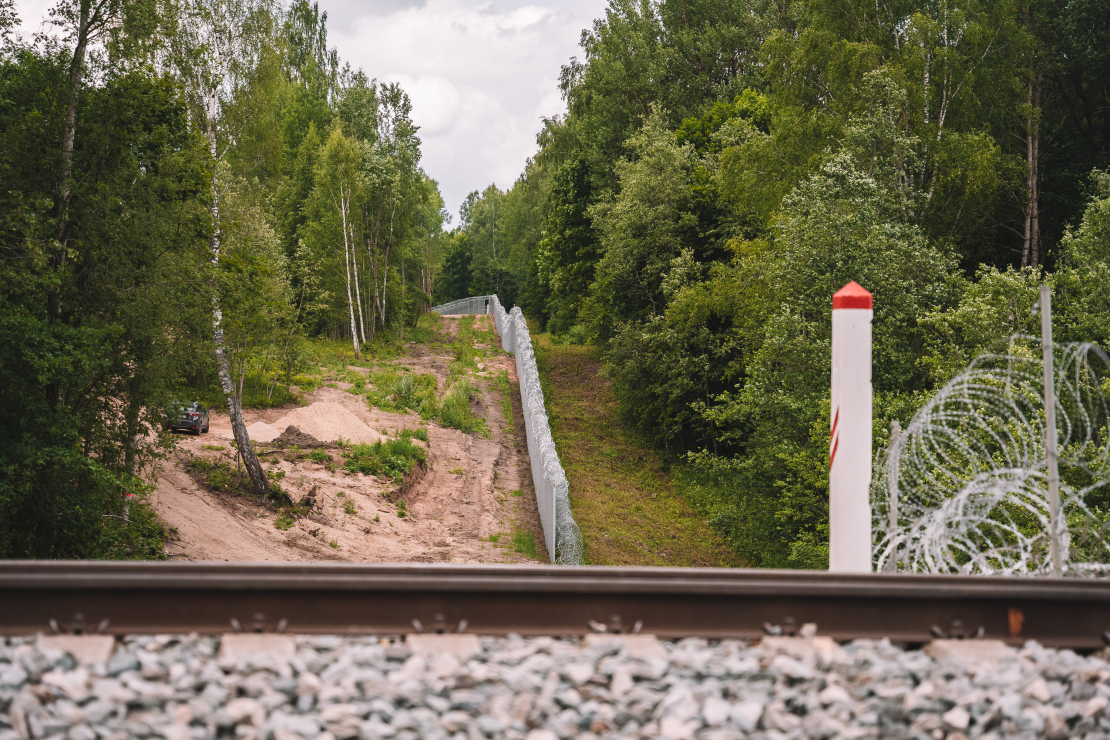 Latvijas un Baltkrievijas pierobeža. Robežžoga izbūve.