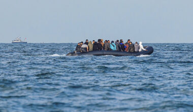 Lielbritānijā pār Lamanšu šogad ieradušies vairāk nekā 41 000 nelegālo migrantu