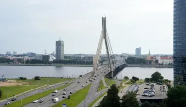 2025. gads transporta nozarē: Sākas «Rail Baltica» pamattrase, top jaunas tramvaja sliedes un tiek plānots Vanšu tilta remonts