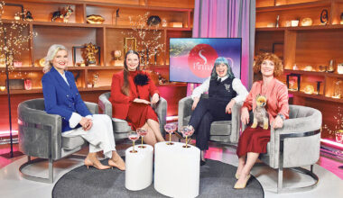 Spilgtākos gada notikumus analīzēs sabiedrībā zināmas dāmas