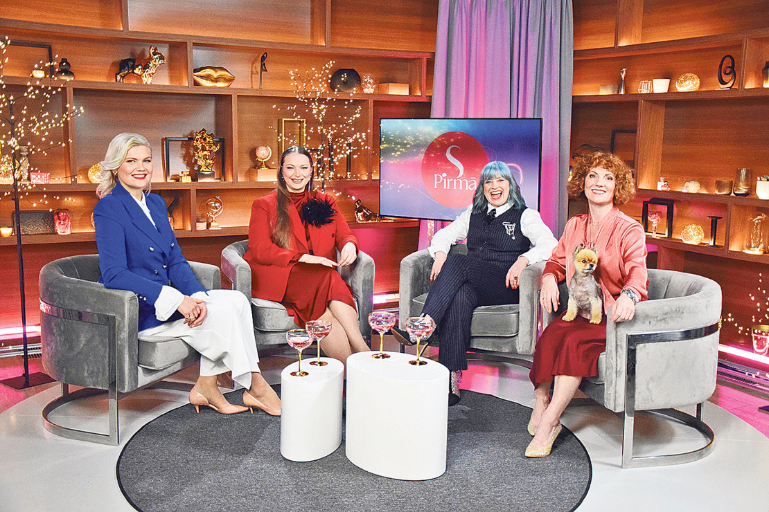 Spilgtākos gada notikumus analīzēs sabiedrībā zināmas dāmas