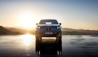 Latvijā prezentēts izcili neglītais “BMW iX3 Neue Klasse” elektroauto