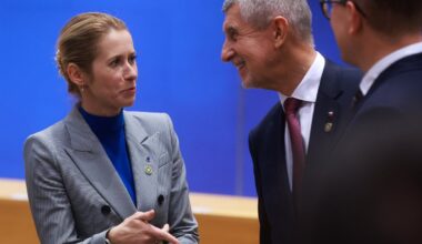 "Negaidiet, ka visā sekos Ungārijai un Slovākijai". Babišs atgriežas Čehijas politiskajā arēnā