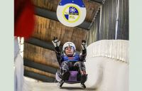 Kamaniņu braucēji ar ceturto vietu komandu stafetē noslēdz neveiksmīgo Pārksitijas posmu