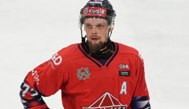 "Prizma" labdarības rotaļlietu lietus spēlē uzņems čempionus – Hokejs – Sportacentrs.com