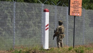 Pētnieki atklāj dokumentus par plāniem izveidot munīcijas ražotni Baltkrievijā Krievijas vajadzībām