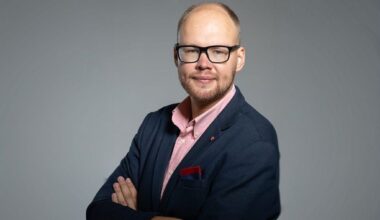 Aiz cipariem ir īsti bērni, vai Latvijā ir apdraudētas skolas – sociālie uzņēmumi? :: Dienas Bizness